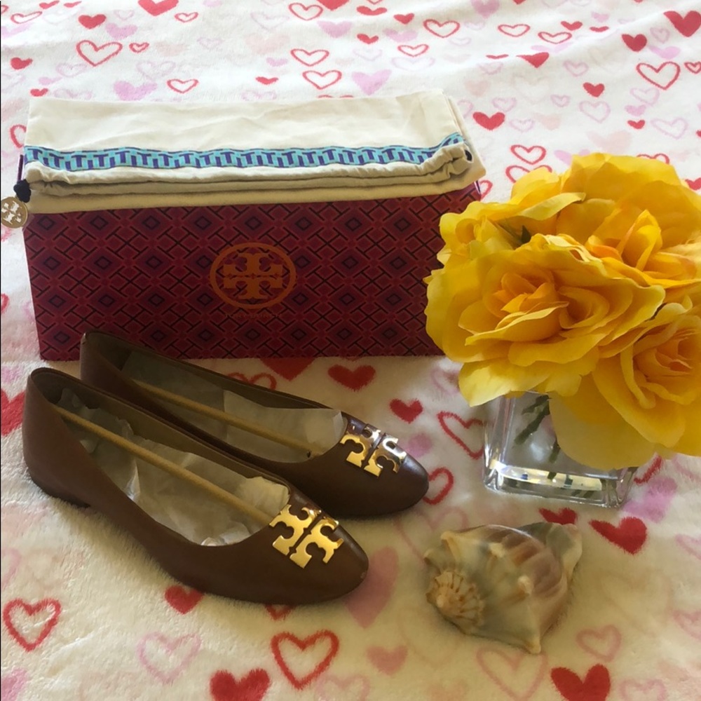 Tory Burch flat shoes